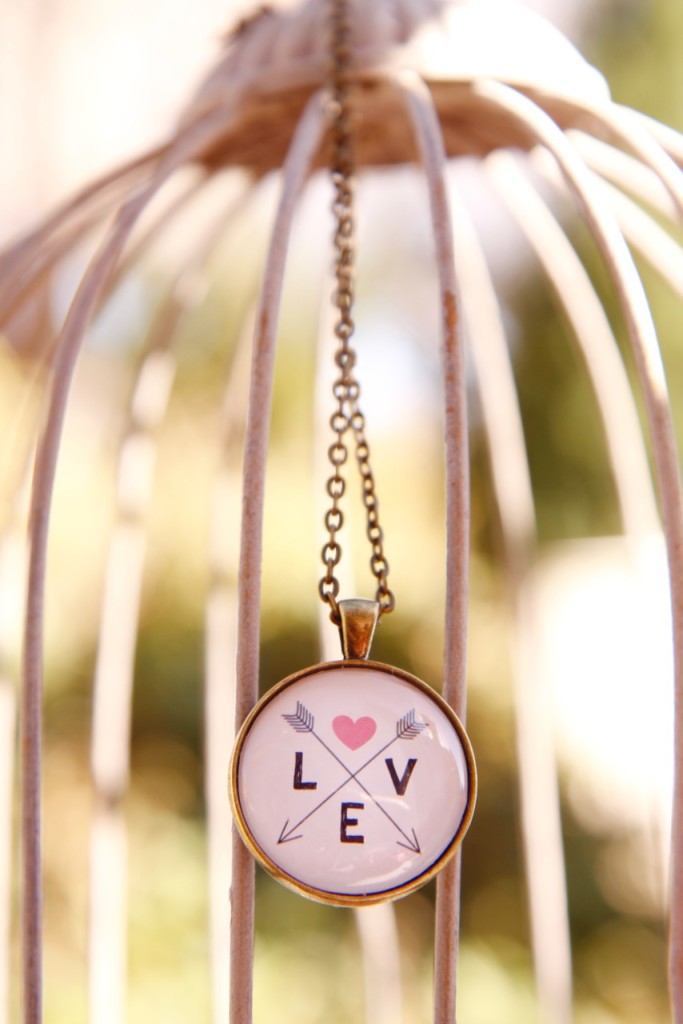 Valentine's Day Gift Guide - Ellie & James Love Necklace