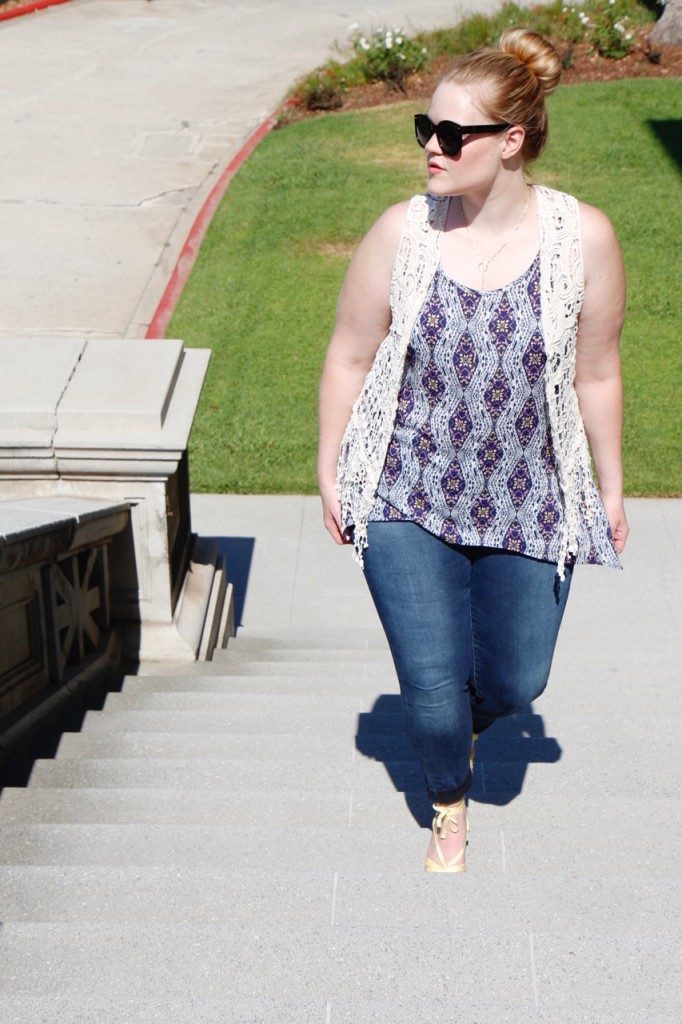 July Stitch Fix - Crochet Vest with Tank and Jeans 