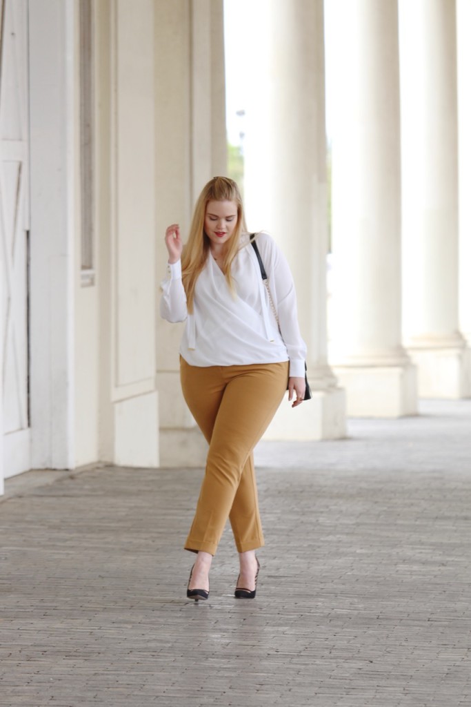 How to Wear White After Labor Day - Simply Be Work Look