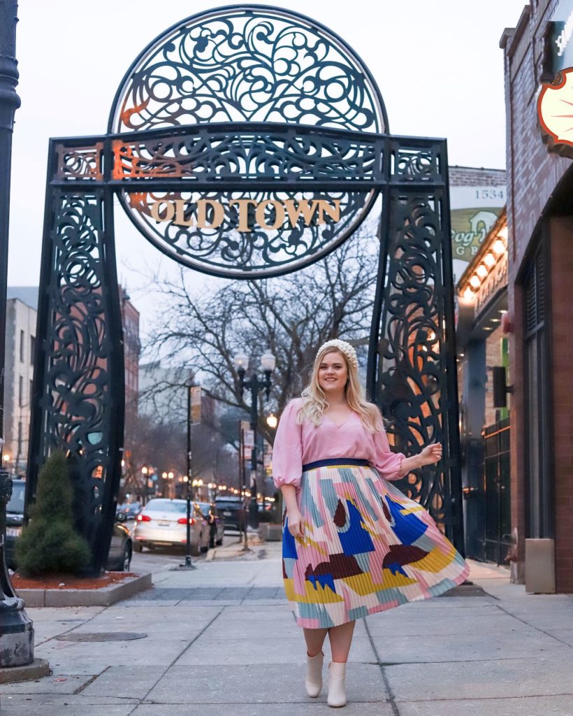 Modcloth Spring Lookbook Plus Model